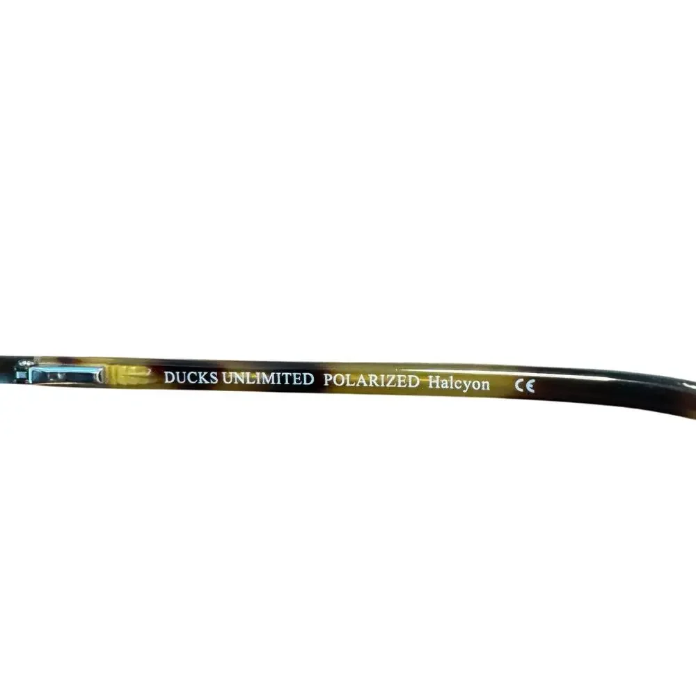 NWOT Ducks Unlimited HALCYON green